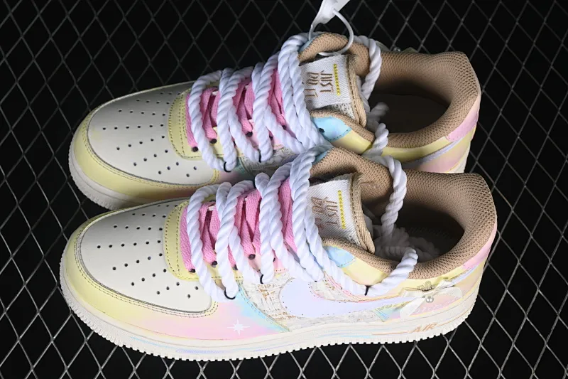 All categories Nk Air Force 1 Air Force series Nk Air Force 1 Low Air Force low-top Nike Air Force 1'07 Low "Mist Island Starlight" Hand-painted graffiti Wuyu Starlight Air Force One low-top casual sneakers FJ7740-120
